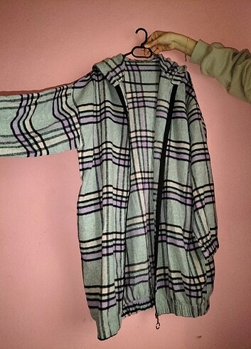 Kapşonlu oversize oduncu gömlek