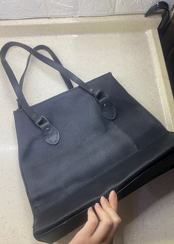 Siyah Deri Tokalı Kadın Çanta - Görsel 4