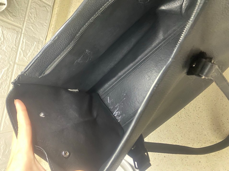 Siyah Deri Tokalı Kadın Çanta - Görsel 2