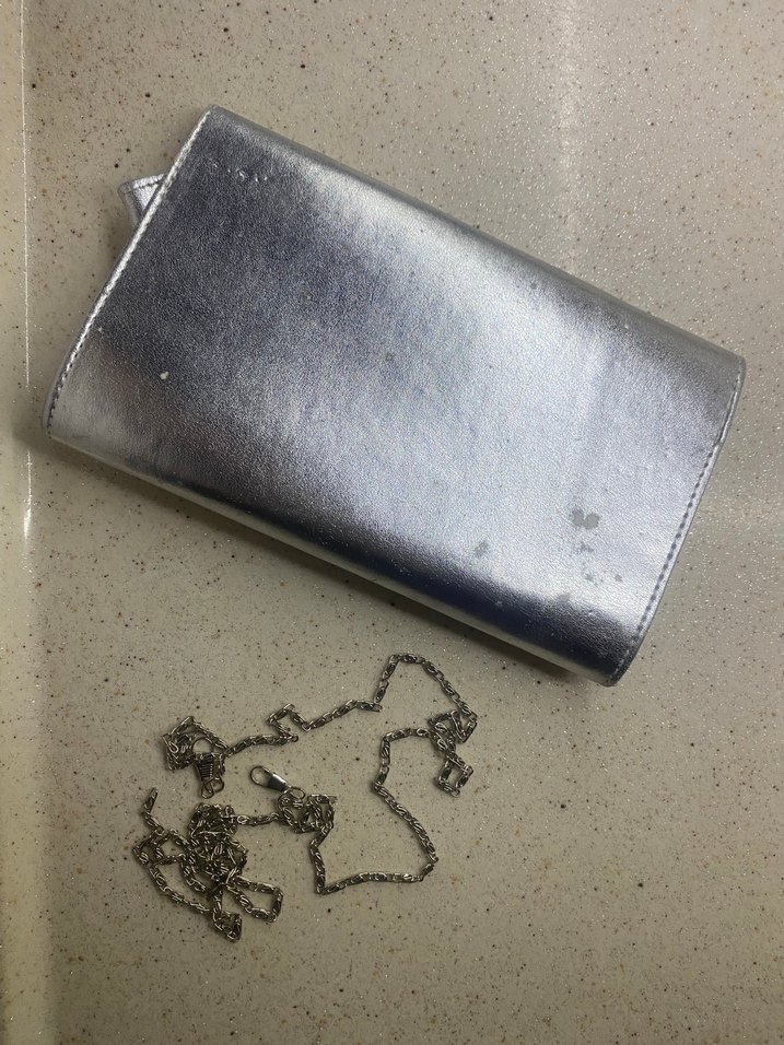 Zincir Detaylı Gri Gümüş Suni Deri Kadın Clutch Çanta - Görsel 2