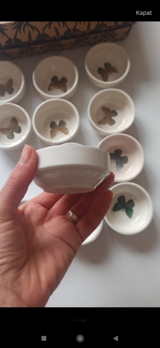 Beyaz Kelebek Desenli Seramik Kaseler 12 adet - Görsel 4