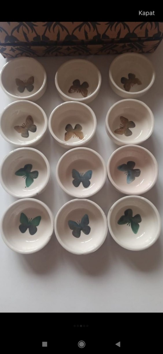 Beyaz Kelebek Desenli Seramik Kaseler 12 adet - Görsel 3