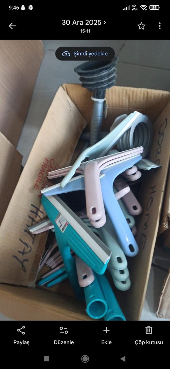 Renkli Mavi Vakum Temizleyici Aparatı - Görsel 2