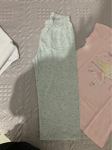 11-12 Yaş Beden Pijama Takımı