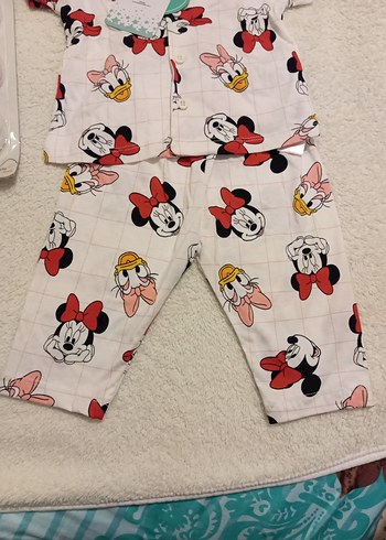 6 Ay Beden Bebek Kız Renkli Desenli Kısa Kollu Takım