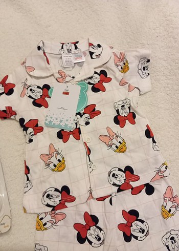 LC Waikiki Bebek Kız Renkli Desenli Kısa Kollu Takım