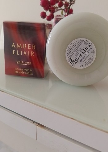 Oriflame Oriflame Amber Elixir Kadın Parfümü 50 ml