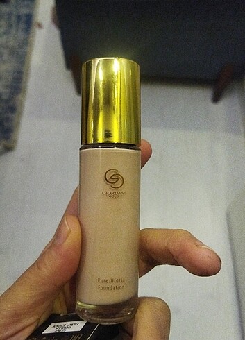 Giordani gold fondöten