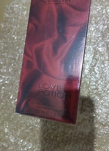 Oriflame LOVE potion 