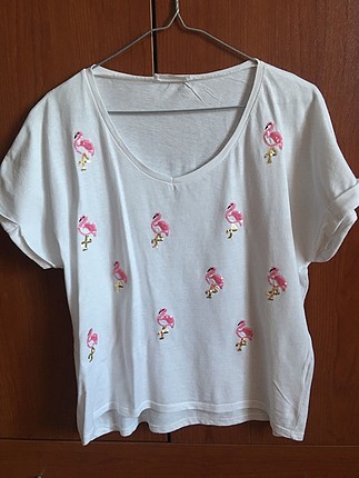 Beyaz tshirt