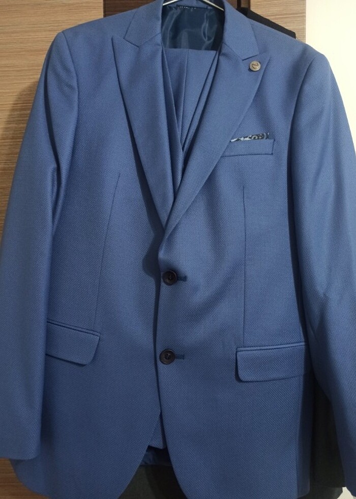 Takım elbise  - Görsel 2