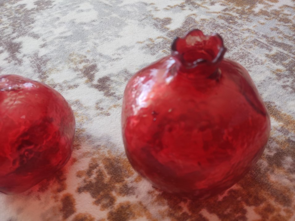 Kırmızı Renkli Nar Biblo - Görsel 2