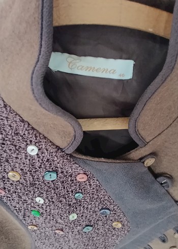 Düğmeli Nakışlı Kahverengi Kadın Midi ceket, tasarım - Görsel 2