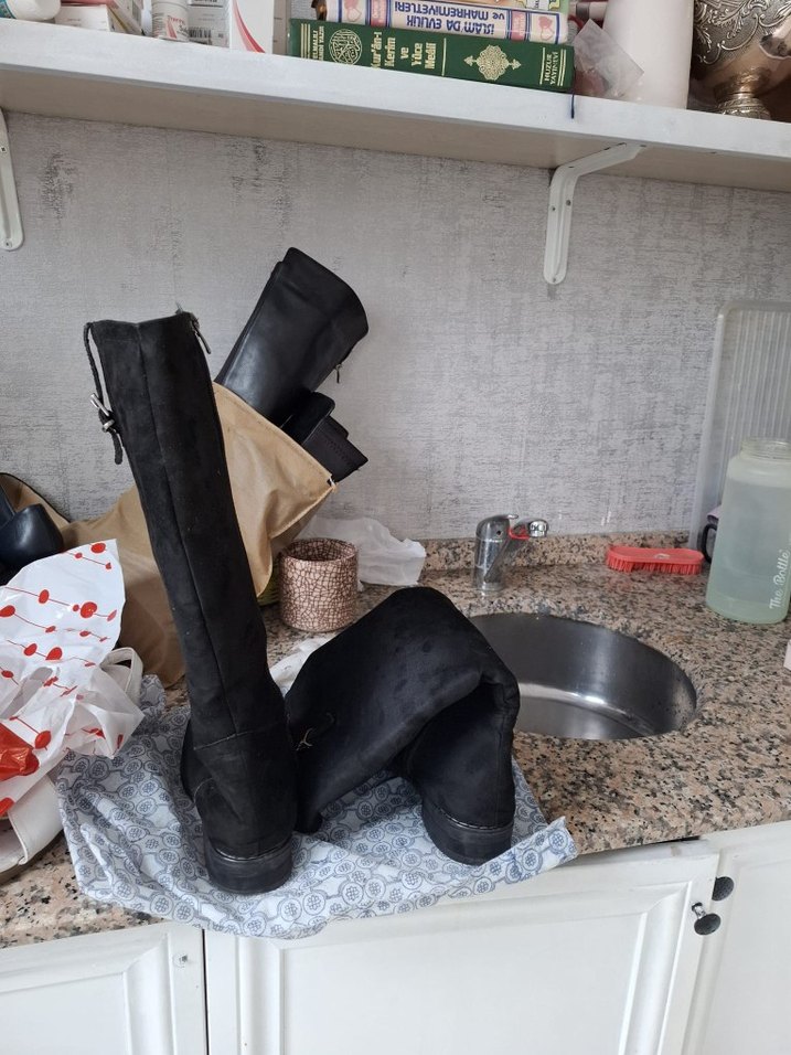 Siyah Süet Kadın Dizüstü Botlar - Görsel 2