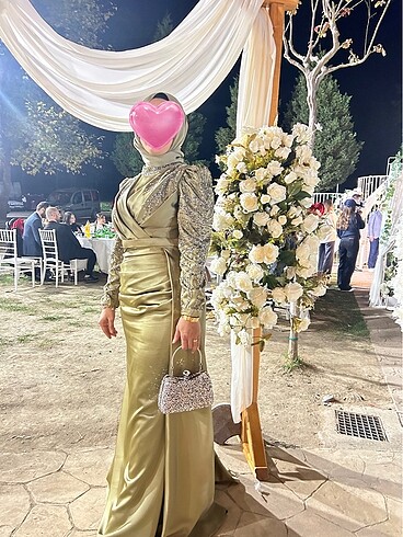 Birkez giyildi