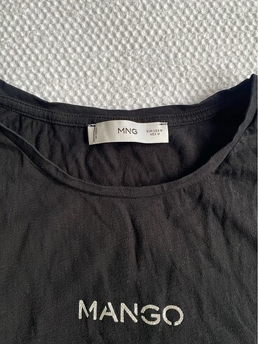 m Beden siyah Renk Mango tshirt