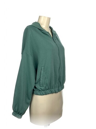 Diğer PreLoved Sweatshirt %70 İndirimli.