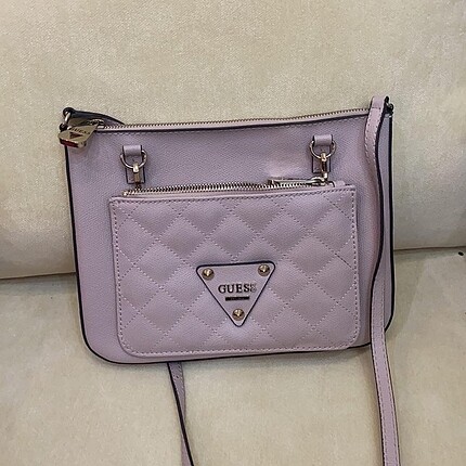 Guess lila çanta