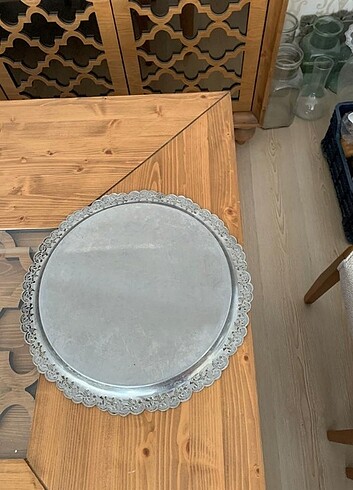 Beden Metal tepsi