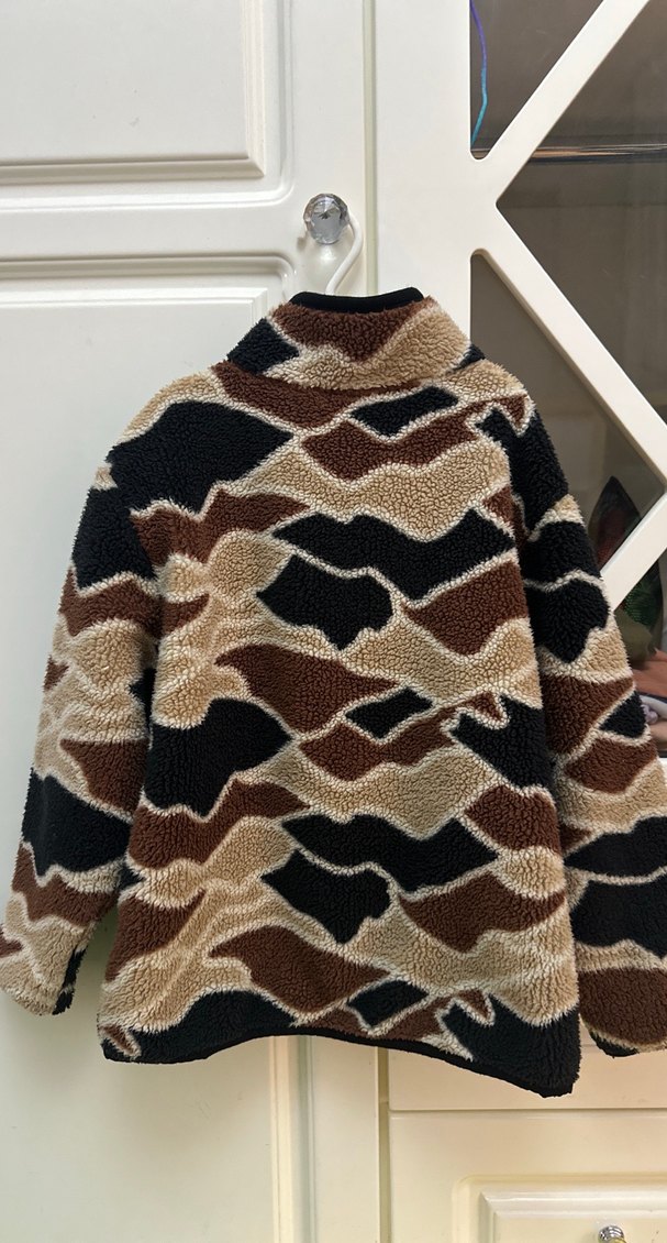 Kahverengi Kamuflaj Erkek Çocuk Peluş Ceket - Görsel 2