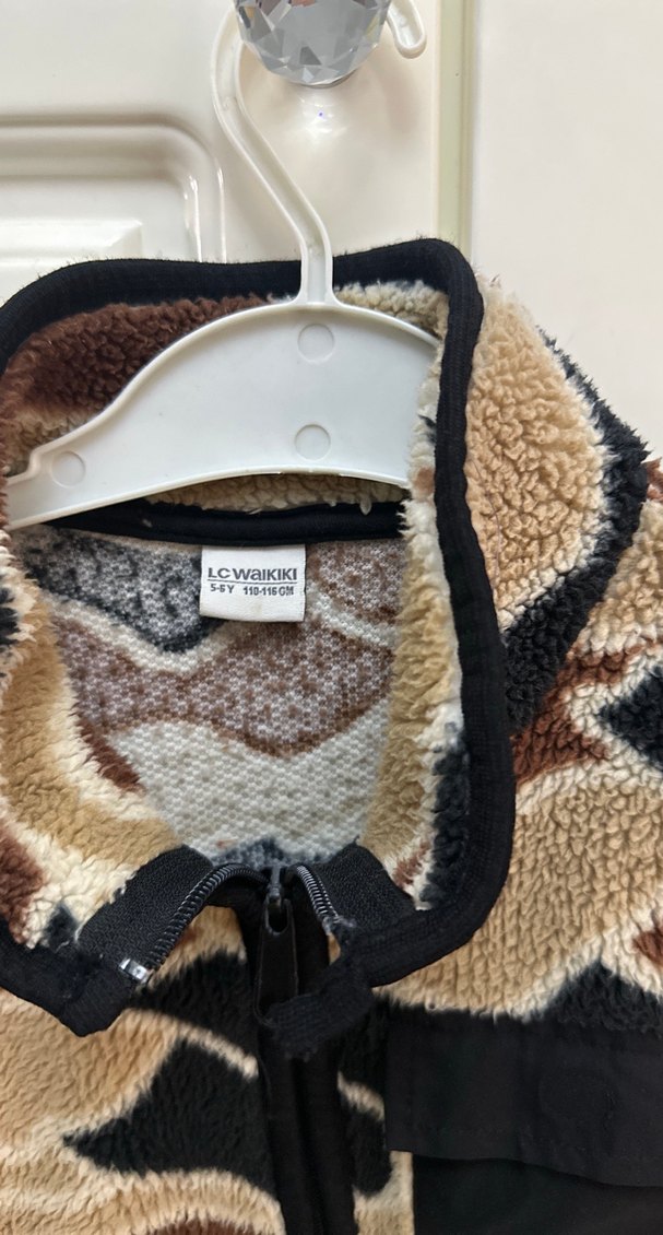 Kahverengi Kamuflaj Erkek Çocuk Peluş Ceket - Görsel 3