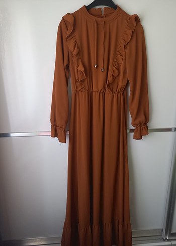 Diger Kahverengi Uzun Kollu Fırfırlı Elbise
