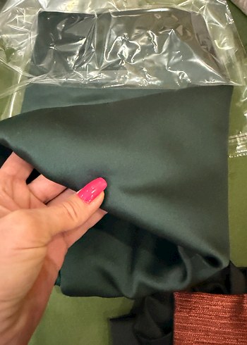 SIFIR HAKİ ÇİFT KANAT IŞIK GEÇİRMEZ FON PERDE - Görsel 2