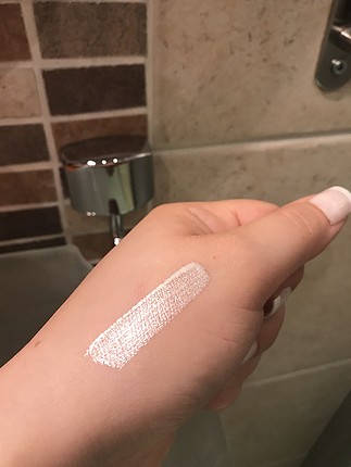 Sephora Highlighter hic kullanilmadi