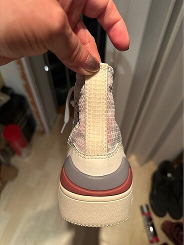 Converse Converse