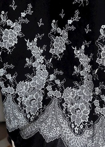 Siyah Dantelli Straplez Midi Gotik Elbise - Görsel 4