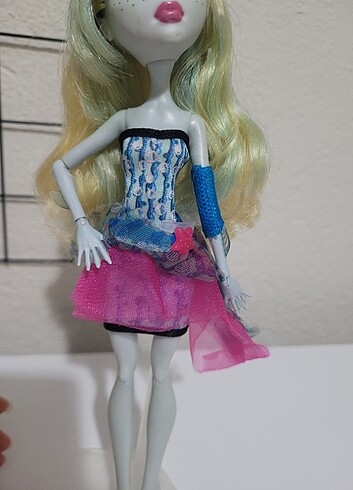  Beden Monster high lagoona