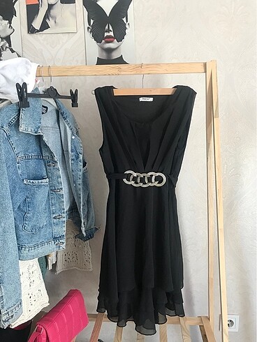 s Beden Kemer detaylı elbise