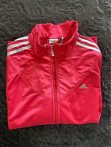 Adidas spor üst