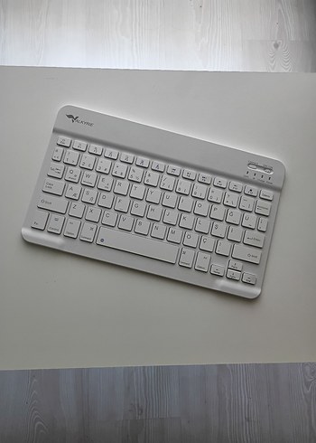 Beyaz Kablosuz Bluetooth Klavye - Görsel 7