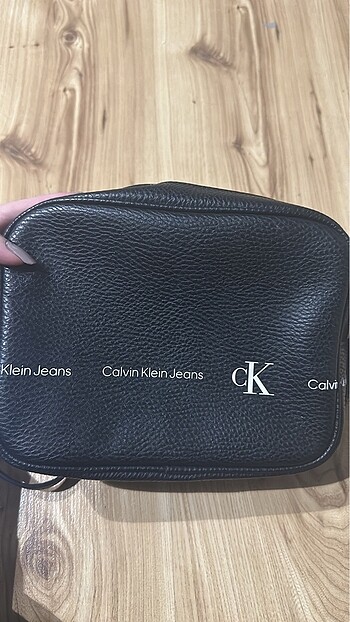 calvin klein çanta