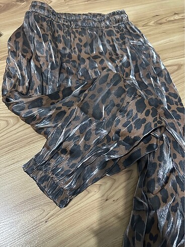 m Beden siyah Renk leopar jogger