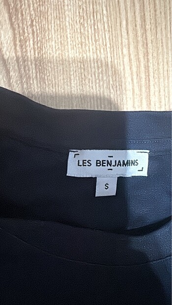 s Beden les benjamins tişört