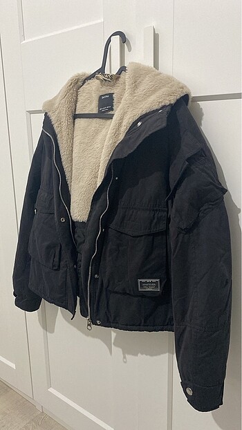 xs Beden siyah Renk Bershka siyah mont