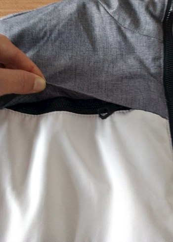 Gri Kapüşonlu Fermuarlı Erkek mont - Görsel 8