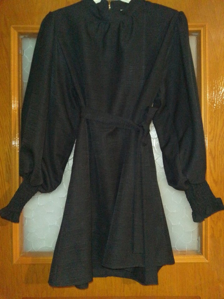 Uzun Kollu Siyah Midi Tunik - Görsel 3