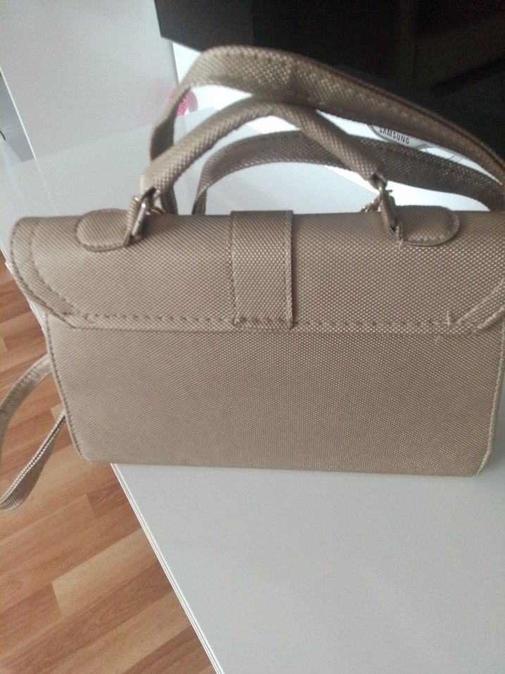 Bej Zincir Detaylı Deri Kadın Çanta - Görsel 3