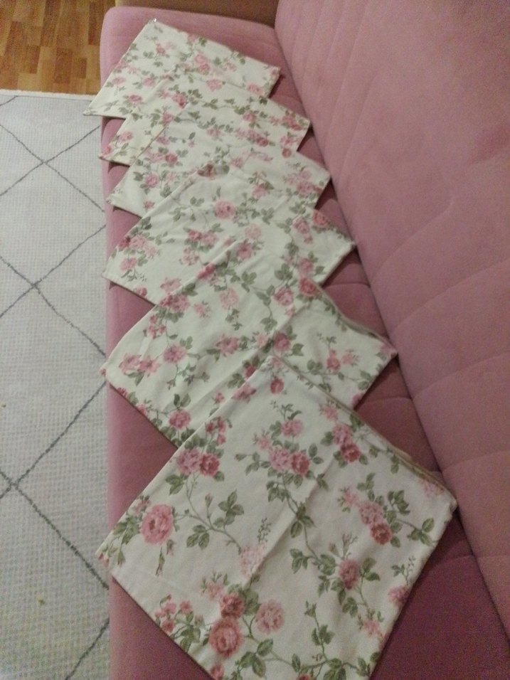 Pastel Pembe Çiçek Desenli Dekoratif Yastık Kılıfı - Görsel 4