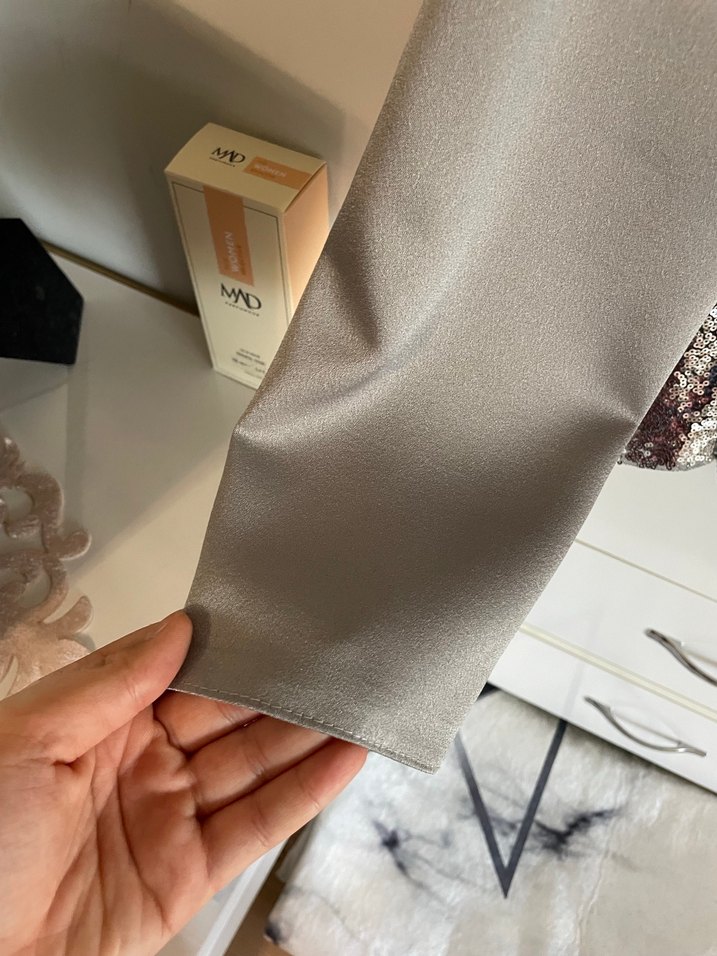 Özel dikim kadın etekli takım - Görsel 5