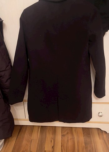 Düğmeli Siyah Klasik Kaban - Görsel 2