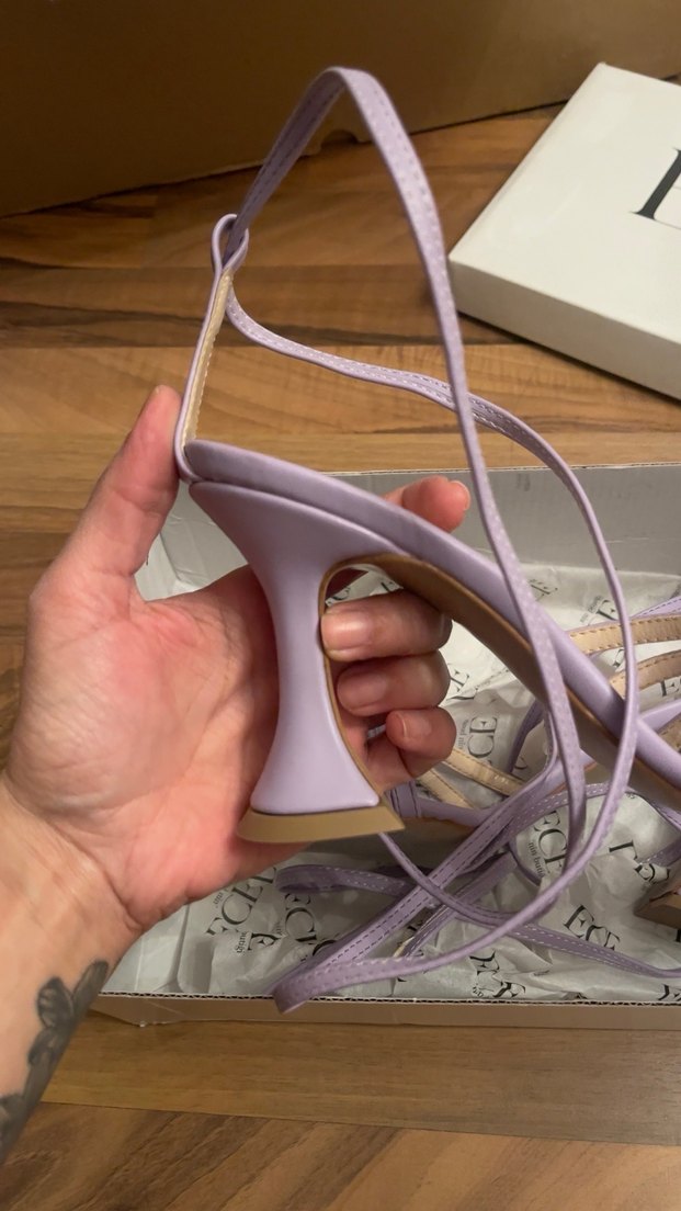 Mor Bağcıklı İnce Topuklu Kadın Sandalet - Görsel 2