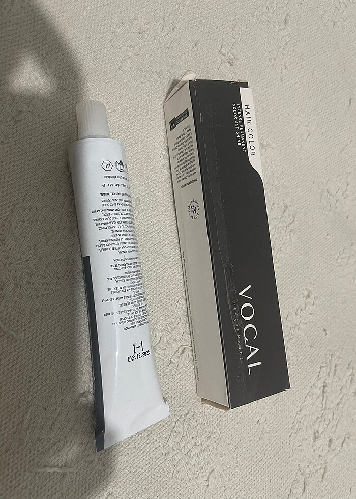 1.1 mavi siyah saç boyası - Görsel 3