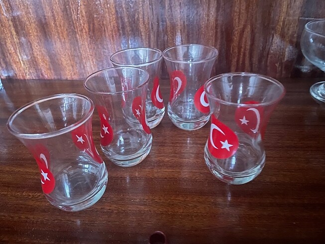 Diğer Türk bayraklı çay bardağı