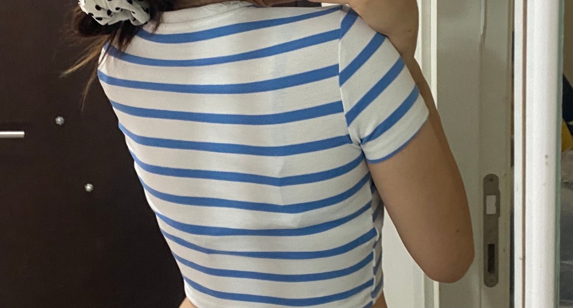 Mavi Çizgili Kadın Crop Tişört - Görsel 2