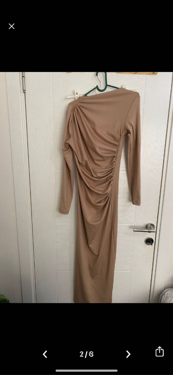 Bej Yüksek Yakalı Uzun Kollu Elbise - Görsel 2