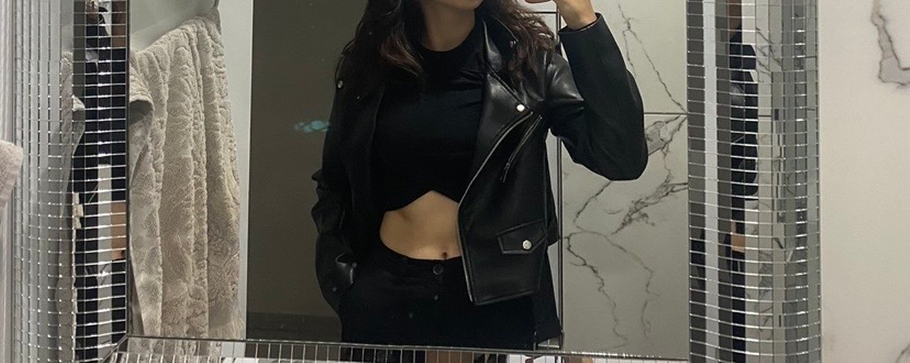 Kemer Detaylı Siyah Mini Deri Biker Ceket - Görsel 3